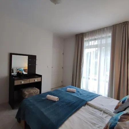 Romance 1br St St Constantine And Helena By Flat Manаger Apartament